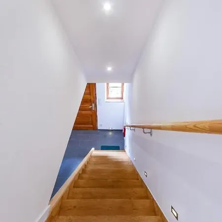Peterlhaus בית הארחה